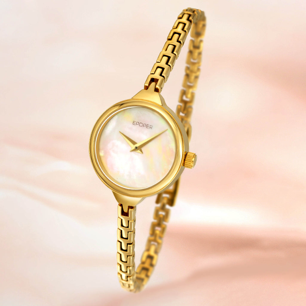 A Versatile Petite And Refined Quartz Watch For Women