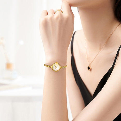 A Versatile Petite And Refined Quartz Watch For Women